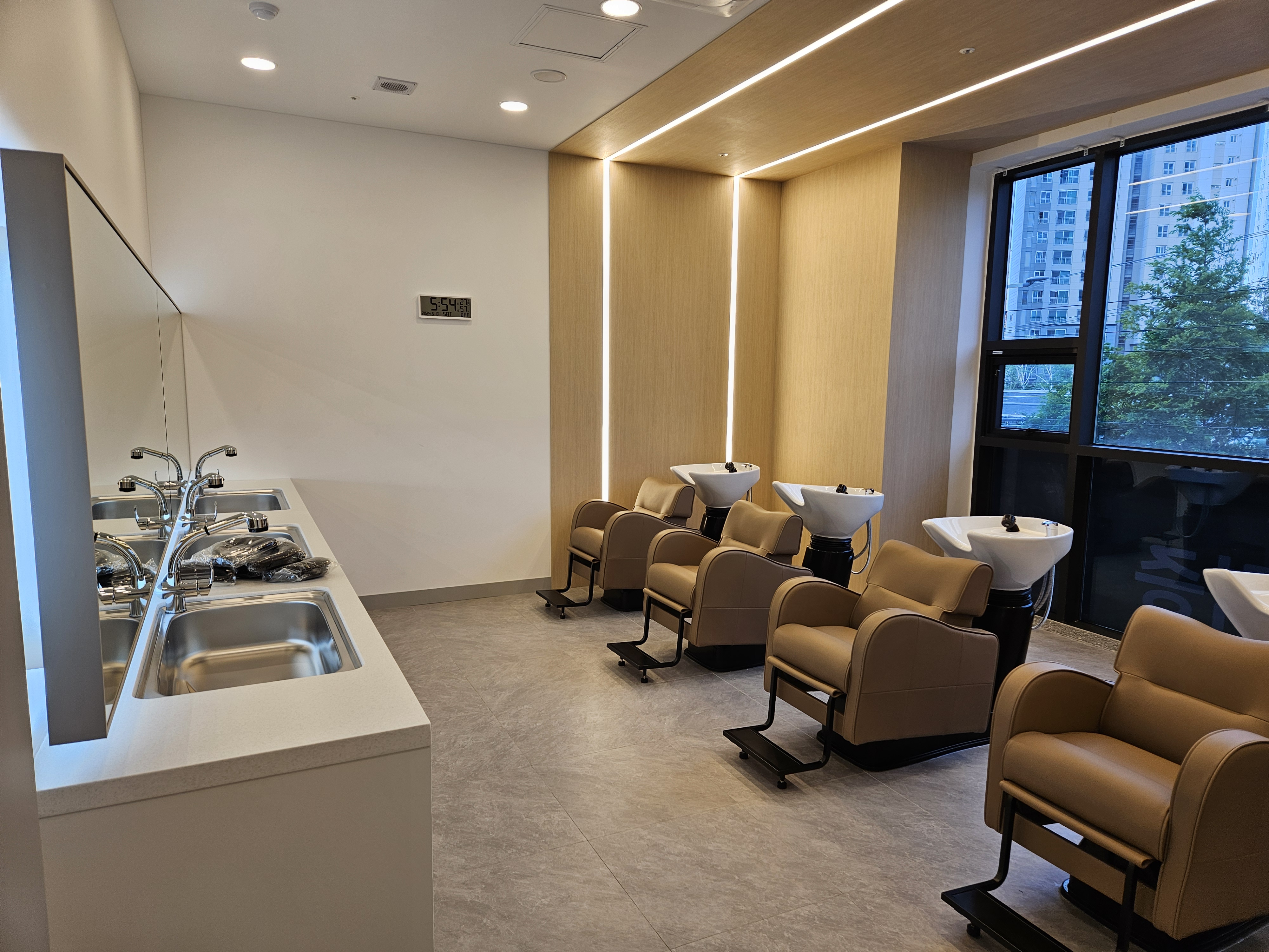 나레스트미용학원 thumbnail 7